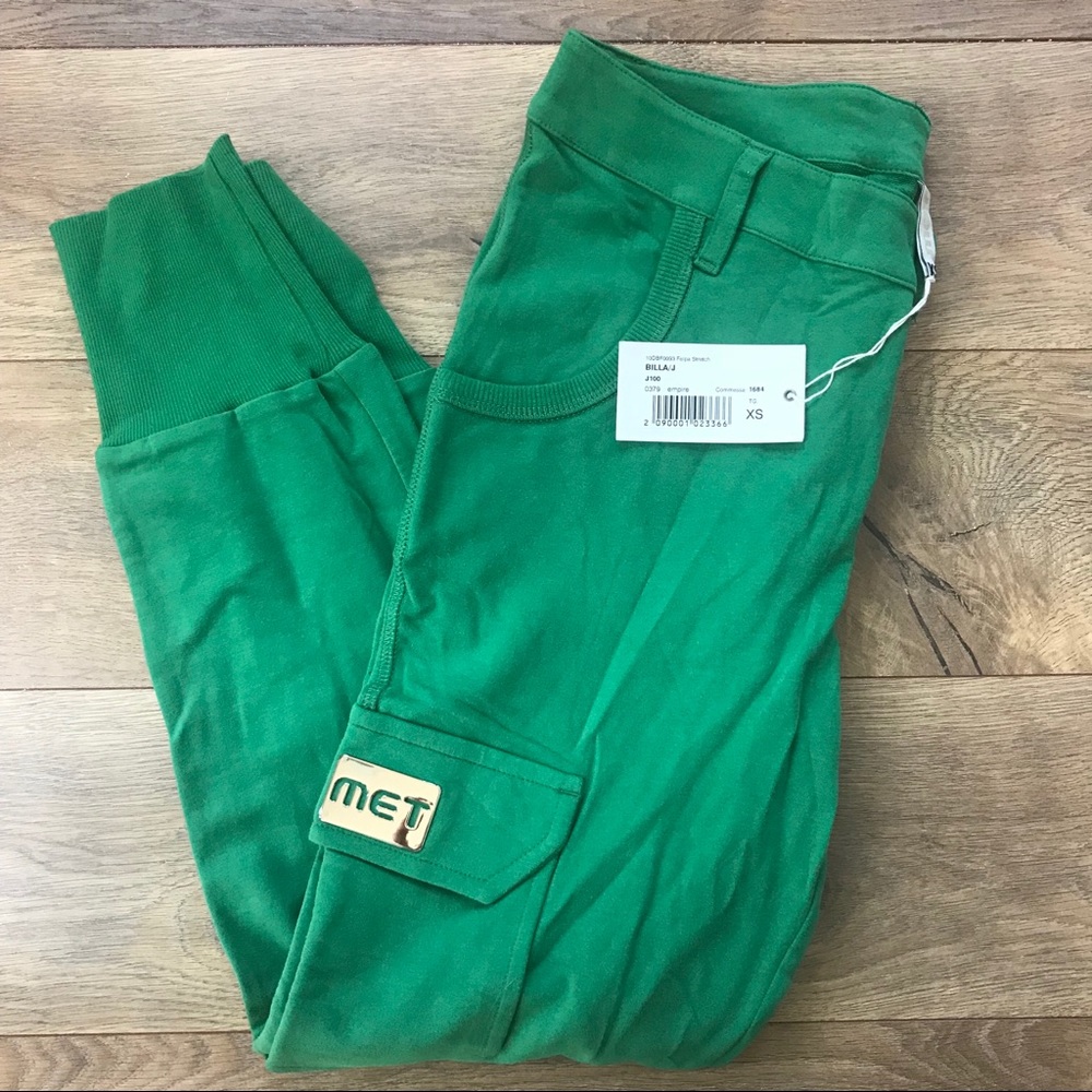 MET pants